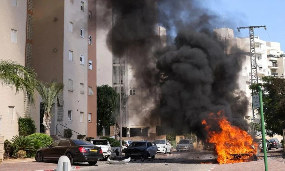 Επιστρέφουν δύο ομάδες Κυπρίων τουριστών από το Τελ Αβίβ